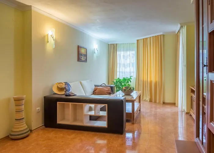 Hotel Villa List