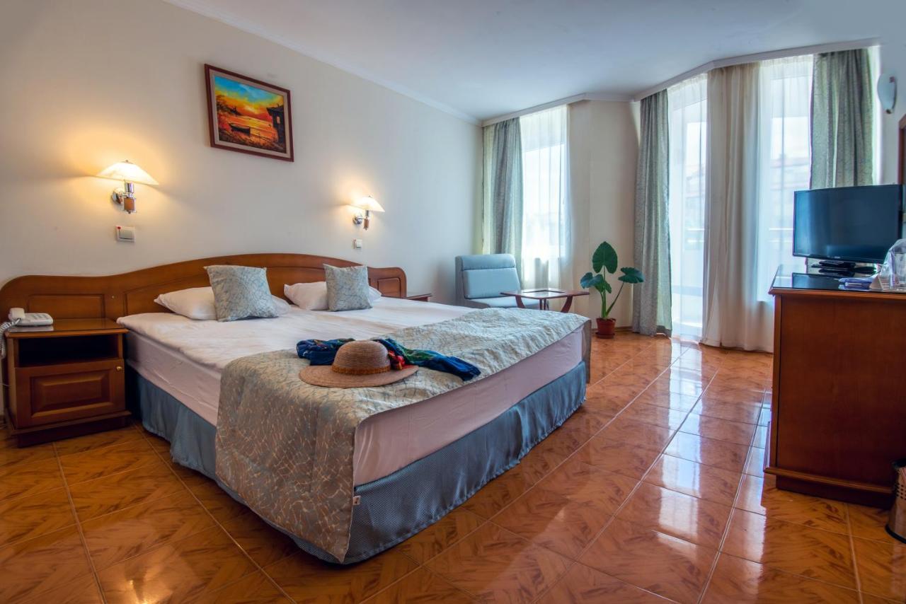 Hotel List