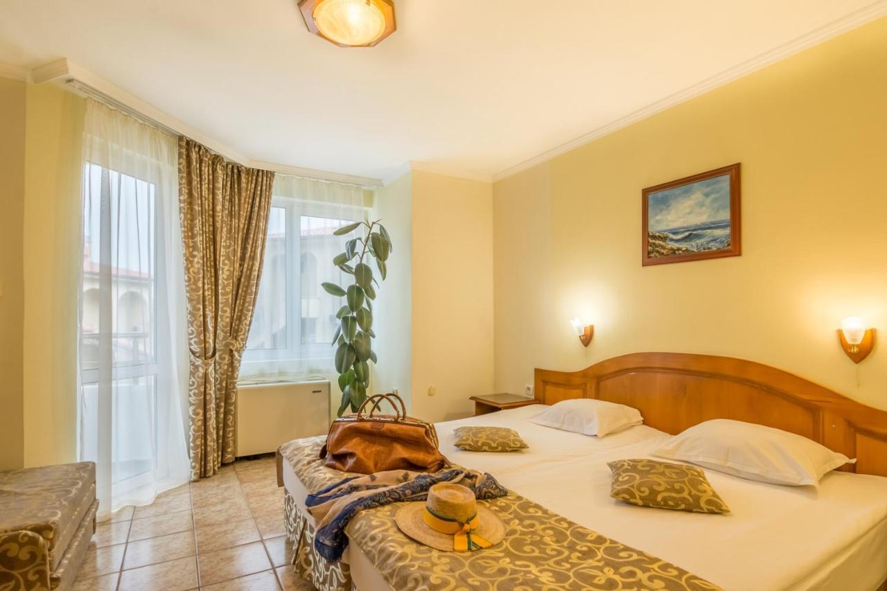 Hotel List